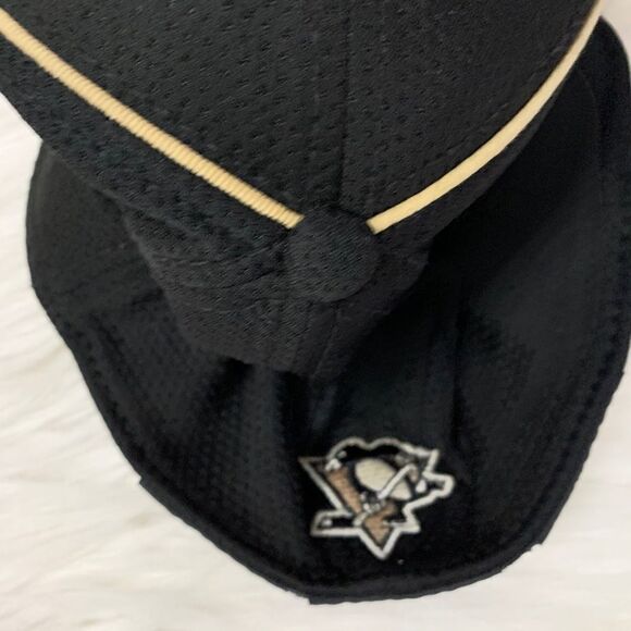 Vintage Pittsburgh Penguins Hat - Picture 2 of 5